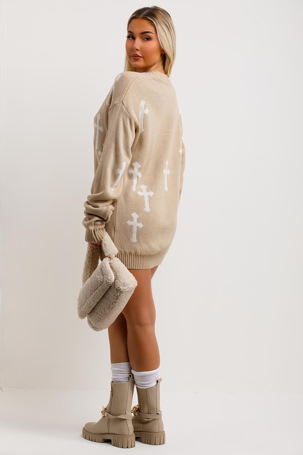 womens jumper dress with long sleeves and crossed pattern