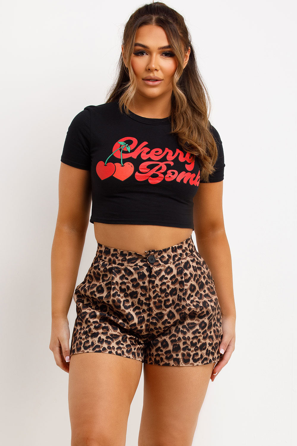 womens summer holiday leopard print shorts styledup fashion