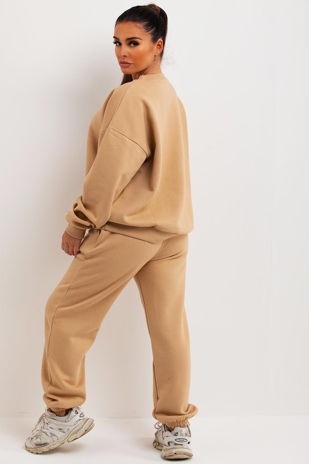 womens sweatshirt and joggers tracksuit loungewear set