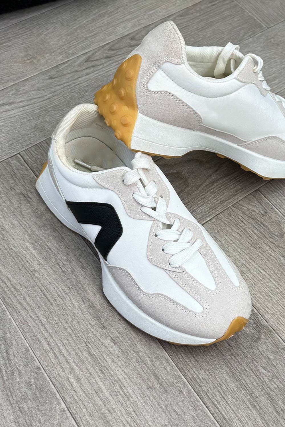 womens new balance trainers sale uk