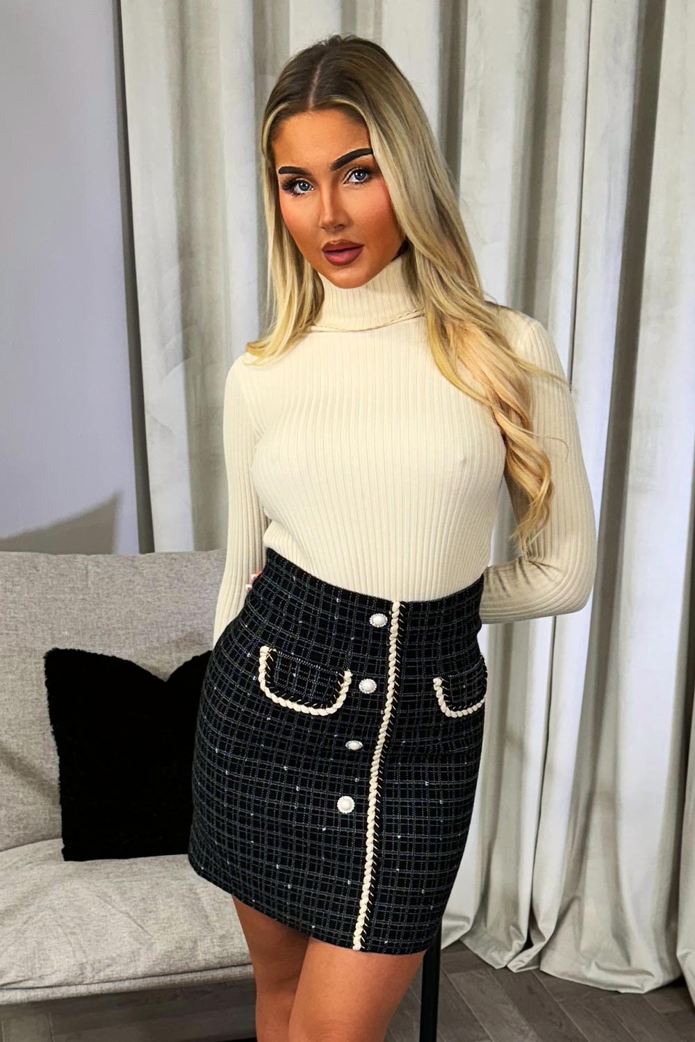 knitted checkered skirt with pearl embellishment