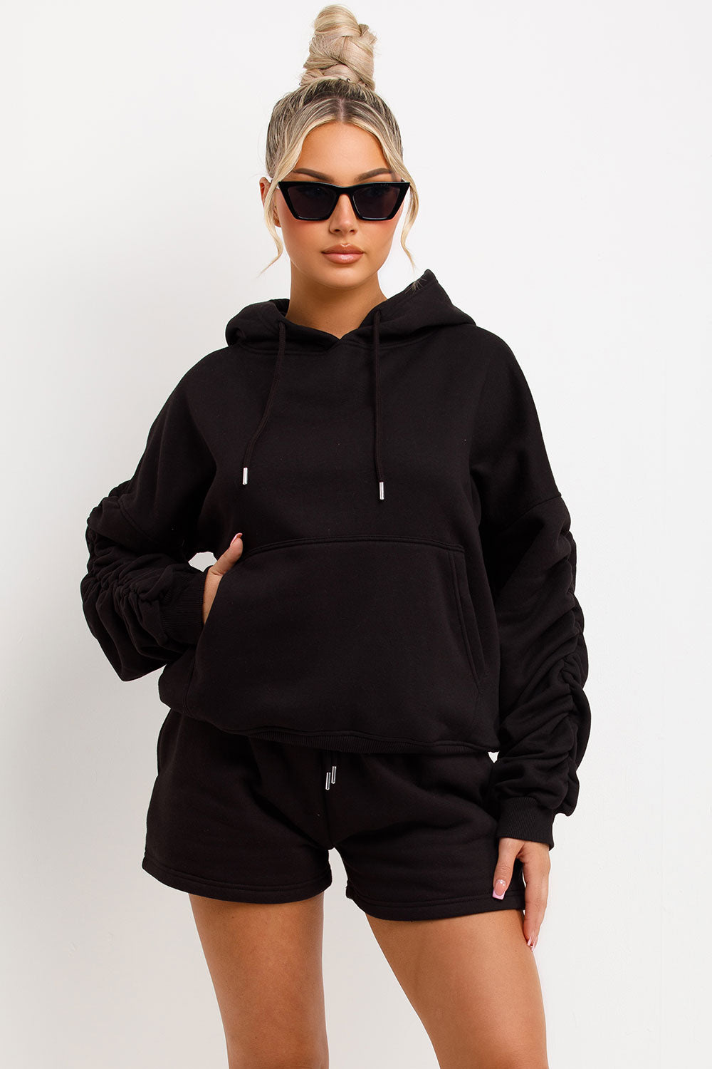 short and hoodie tracksuit loungewear womens airport outfit
