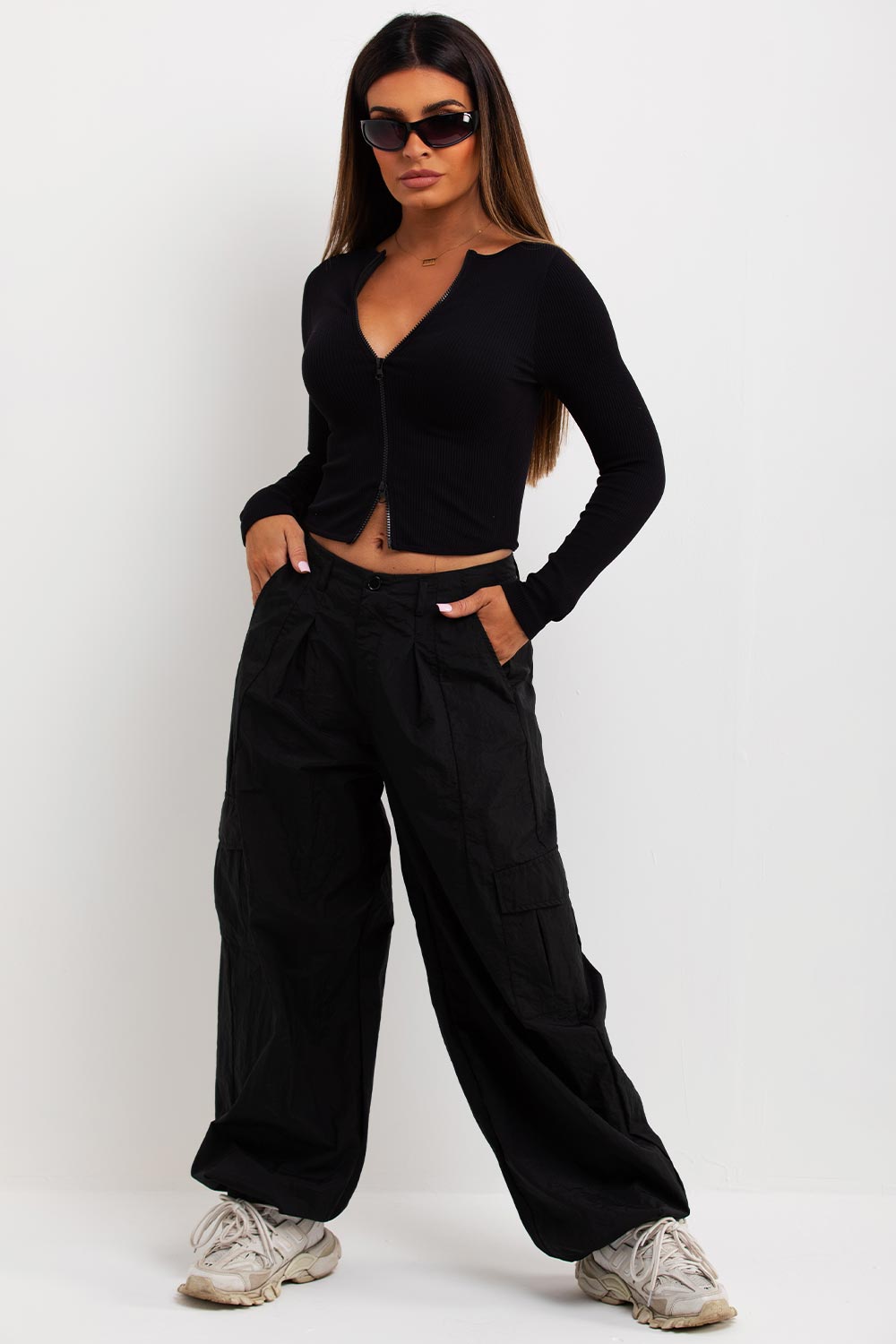 ribbed double zip top with dip hem