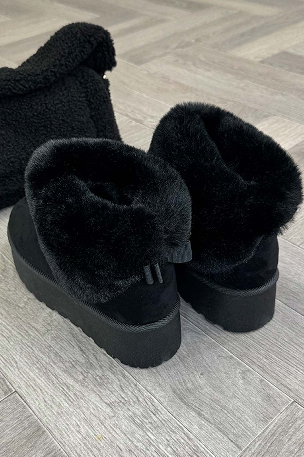 fur trim platform uggs womens