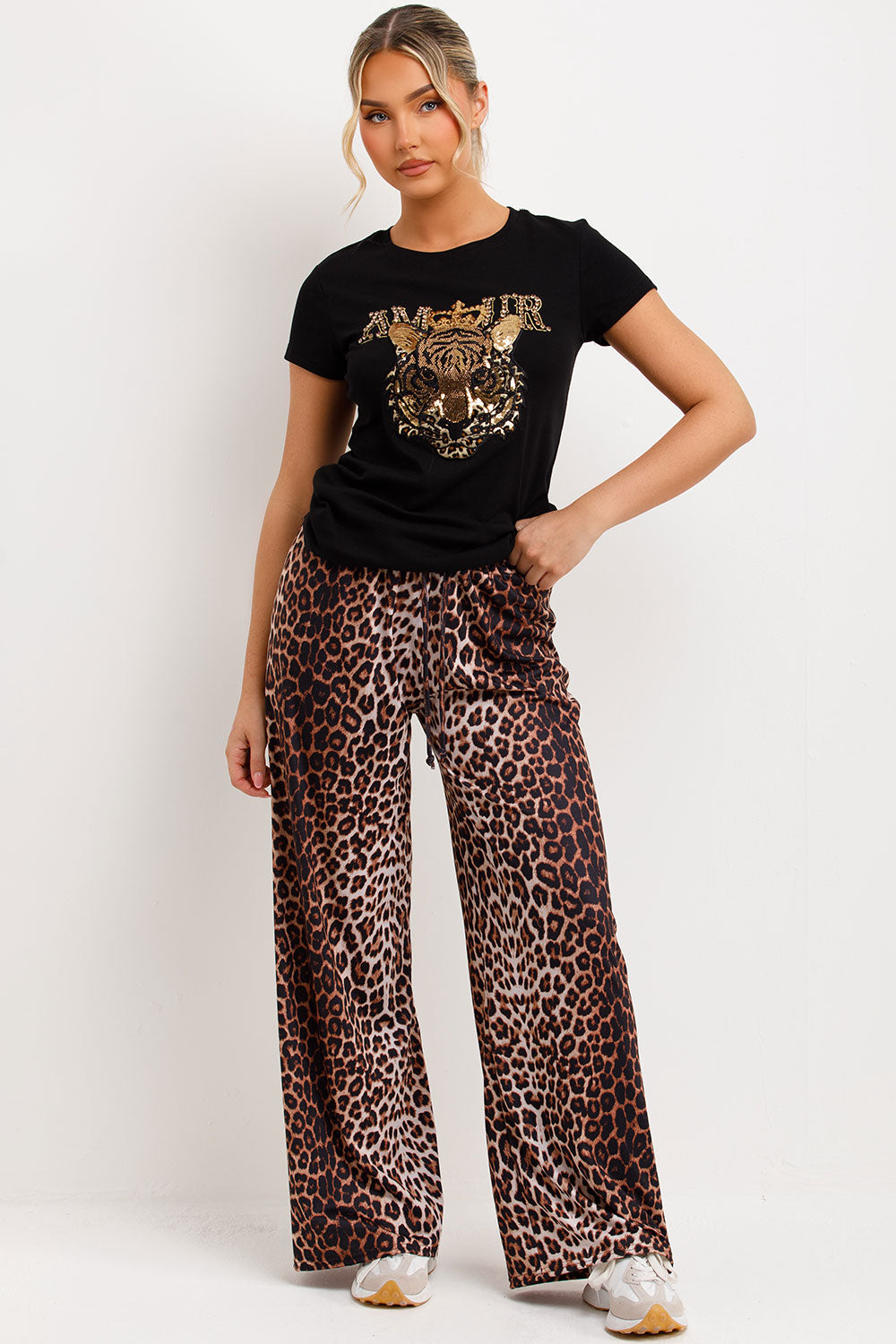 amour tiger diamante t shirt womens