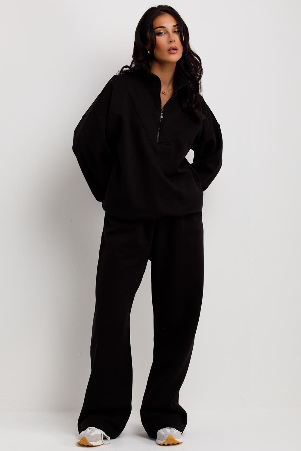 womens sweatshirt and straight leg joggers tracksuit set