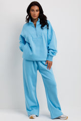 womens joggers and sweatshirt loungewear co ord set airport outfit