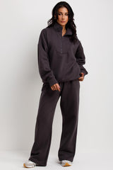 half zip jumper and straight leg joggers loungewear set airport outfit