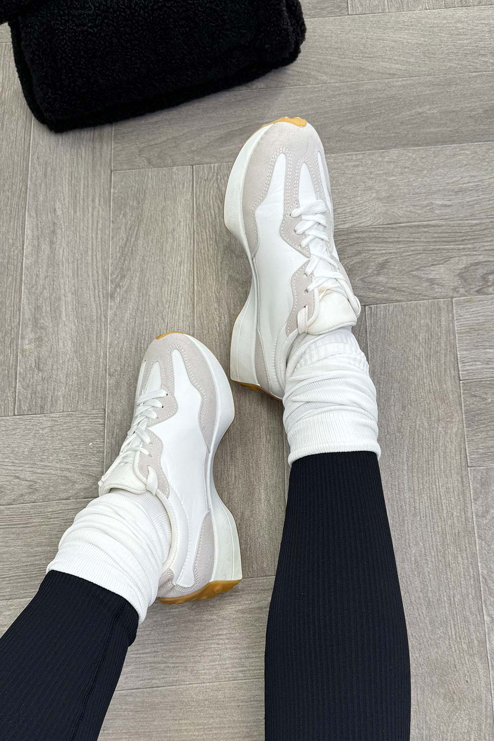 womens 327 new balance trainers sale uk