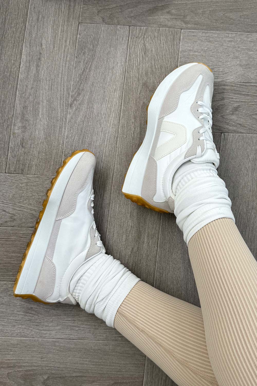 womens 327 lace up trainers new balance