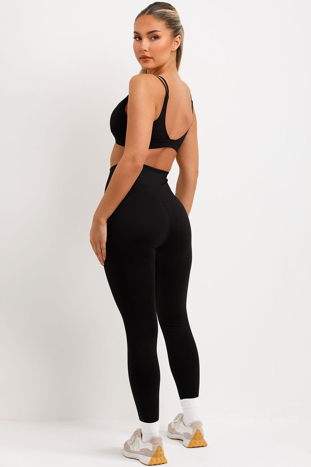zip up sculpt sports jacket bralette and leggings three piece set