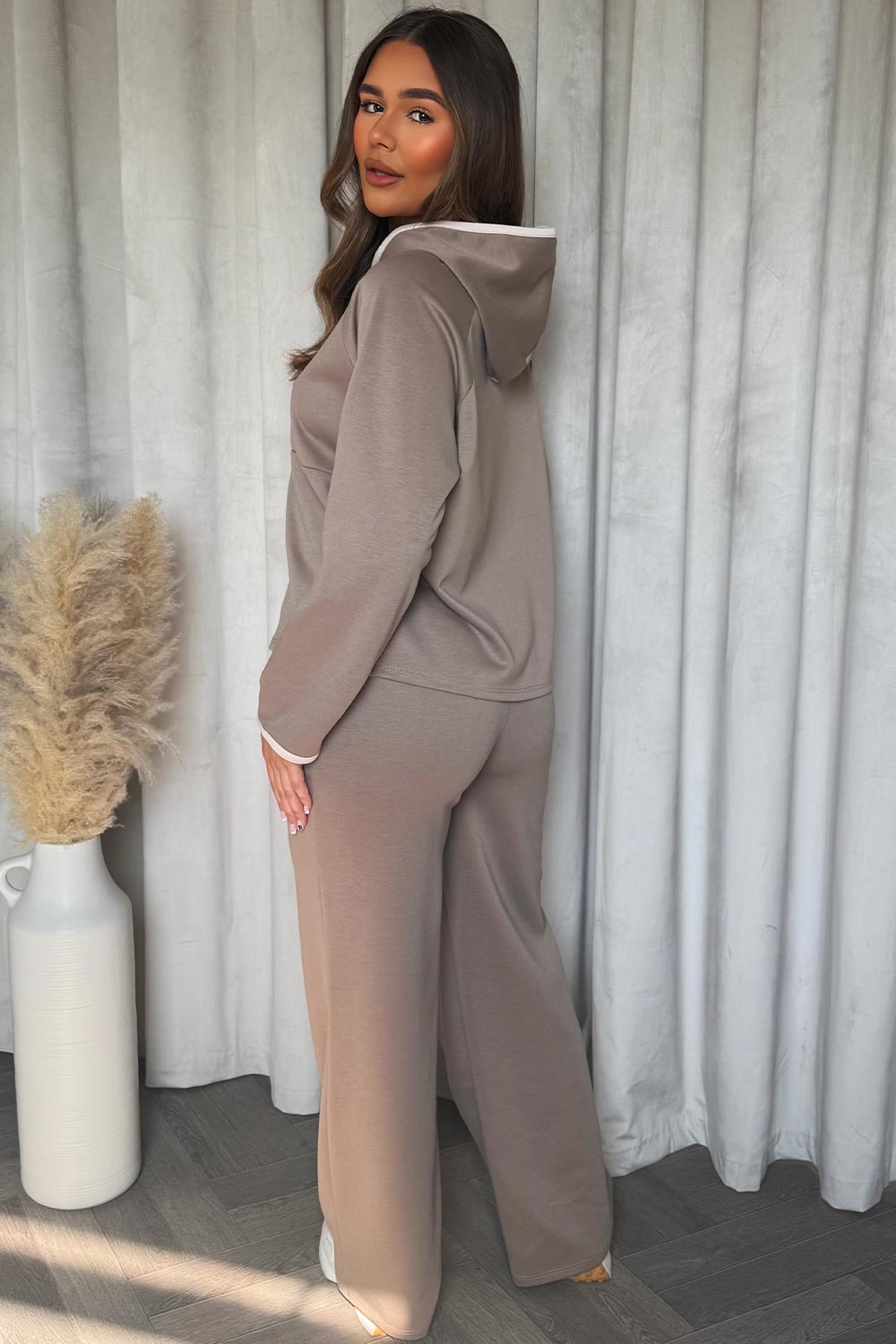 womens sweatshirt and joggers loungewear co ord set styledup