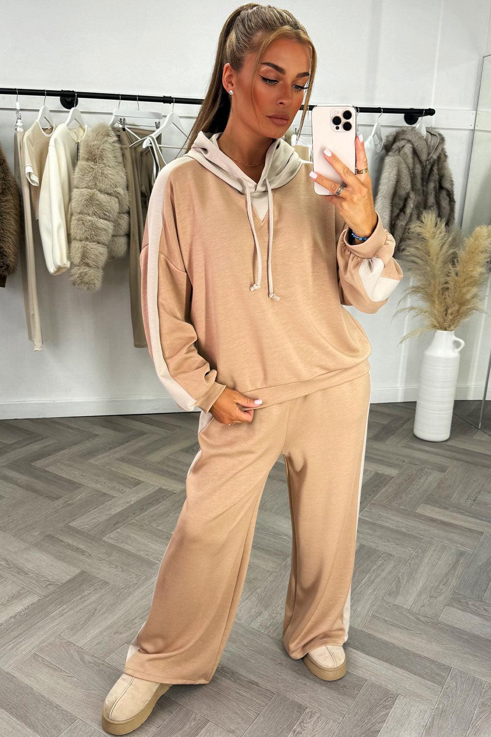 womens winter loungewear set contrast hoodie and joggers co ord