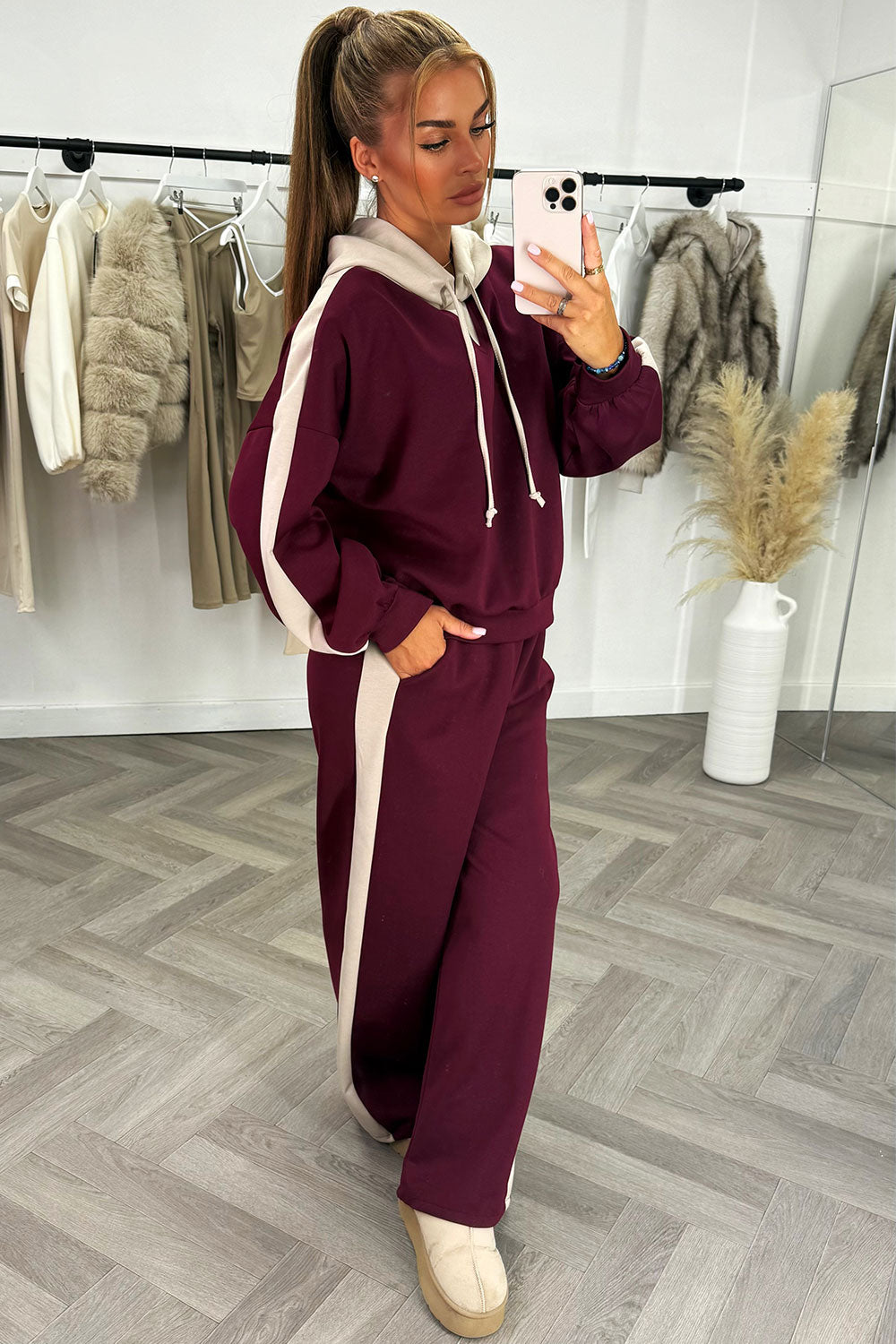 womens winter loungewear set contrast hoodie and joggers co ord