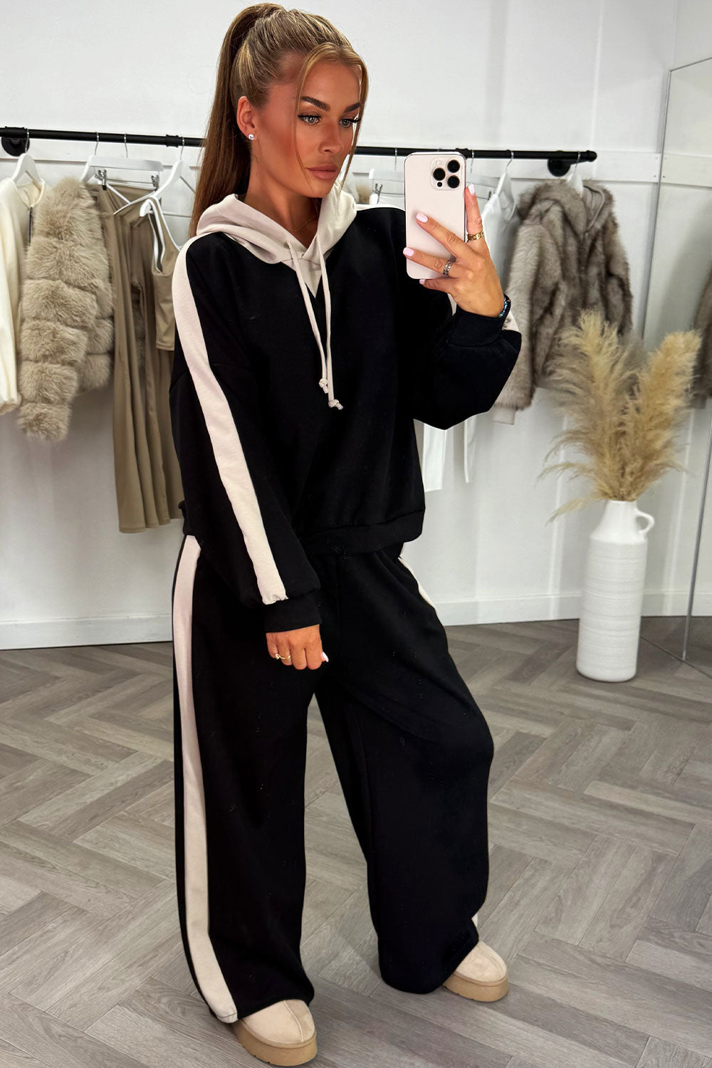 womens contrast hooded sweatshirt and joggers co ord set styledup fashion