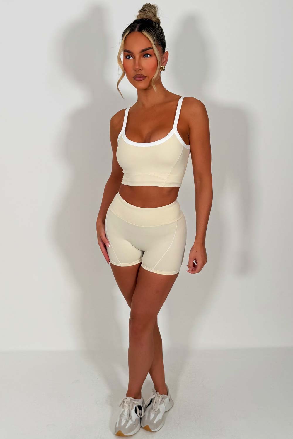 womens alo yoga shorts co ord pilates outfit