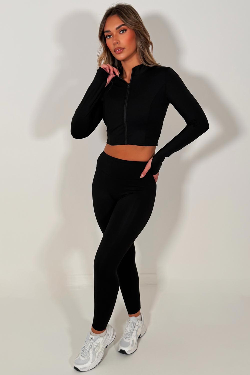 womens three piece yoga pilates gym set activewear outfit seamless styledup