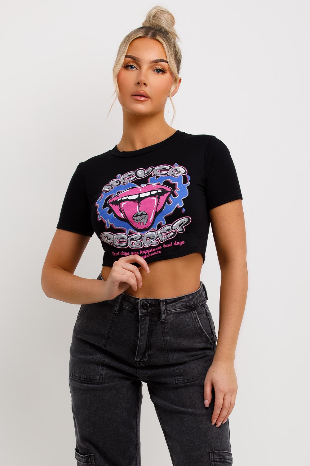womens black crop t shirt with never regret slogan
