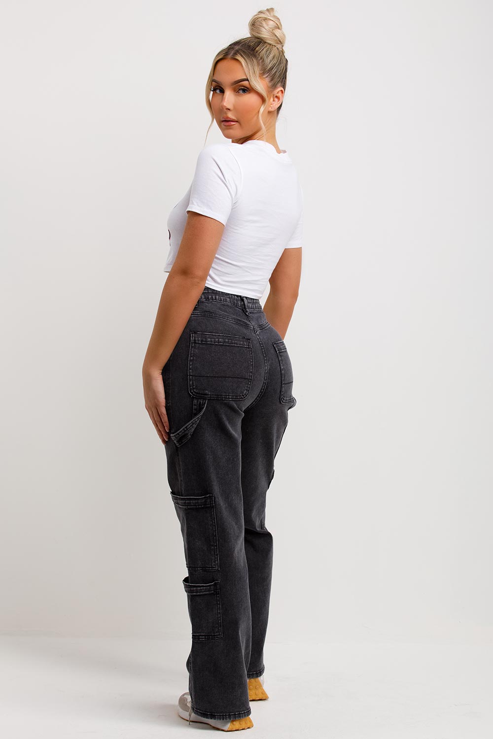 womens crop t shirt with never regret slogan and lips graphics