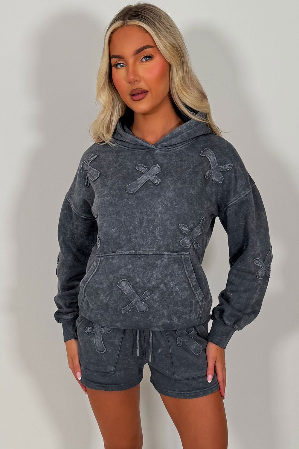 womens summer tracksuit shorts and hoodie airport outfit styledup uk