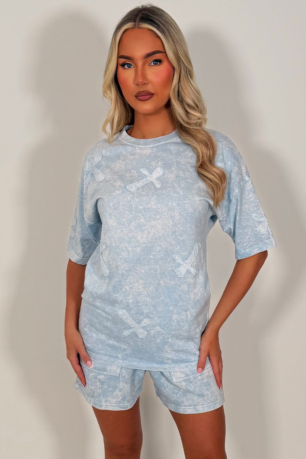 womens summer holiday airport outfit uk styledup