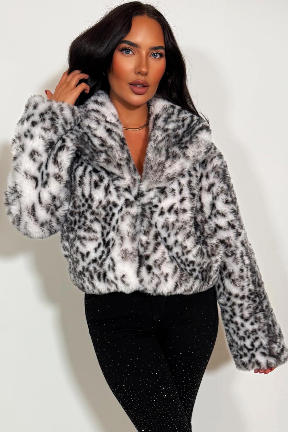 faux fur animal print fur jacket with collar styled up zara uk