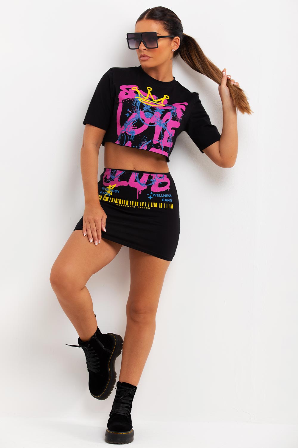 crop t shirt and mini bodycon skirt co ord reading festival outfit