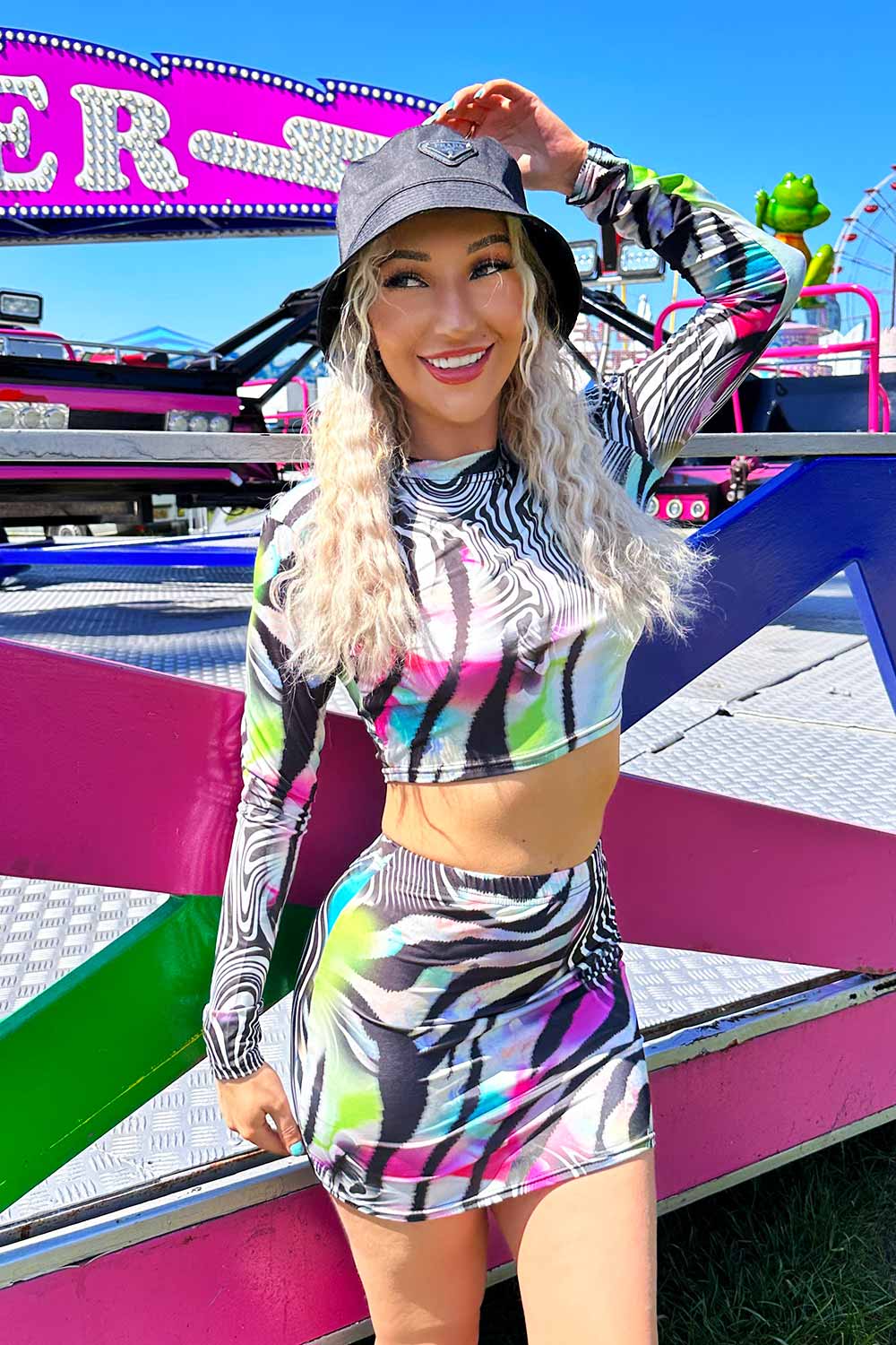 mini bodycon skirt and crop top co ord festival rave outfit holiday clothes