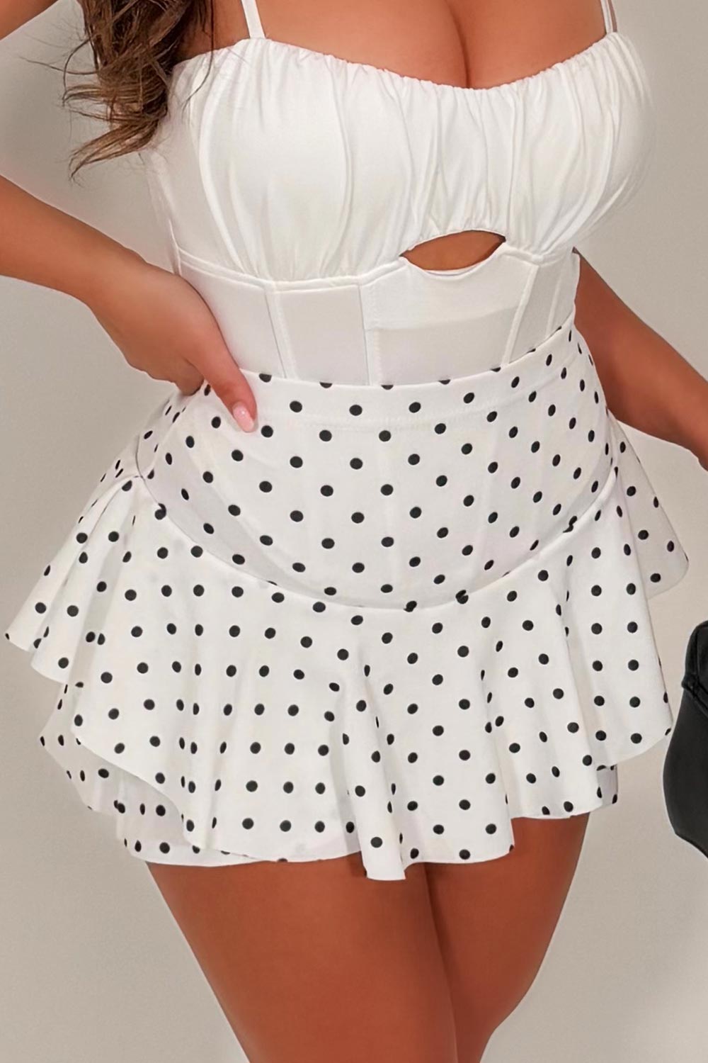 polka dot skirt ruffle frilly high waist skort going out summer holiday outfit styledup