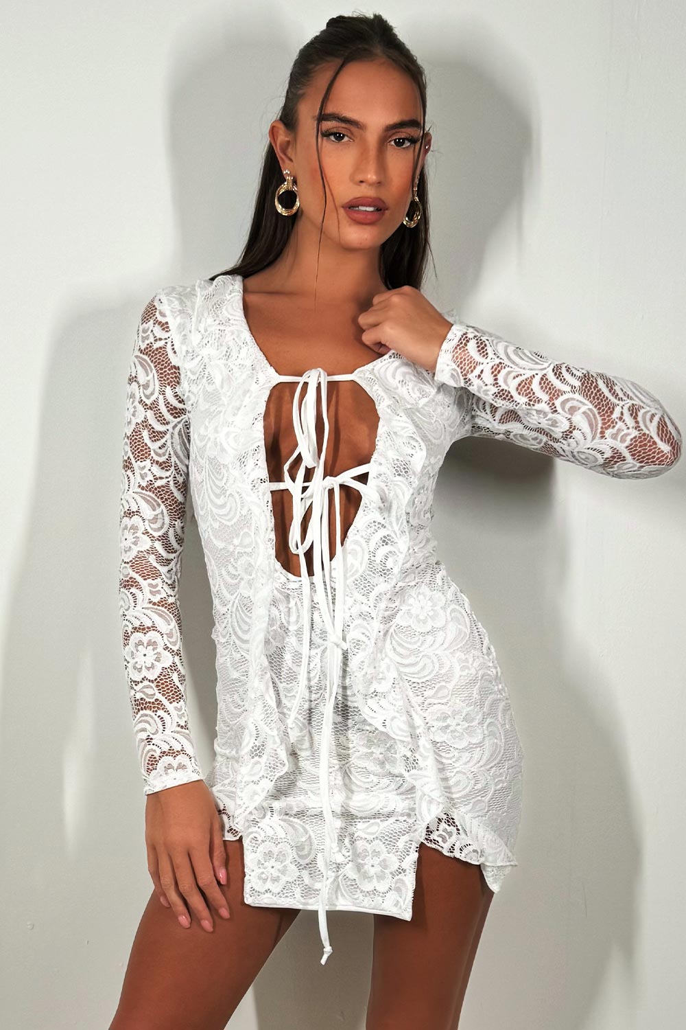 frilly long sleeve lace dress summer holiday outfit