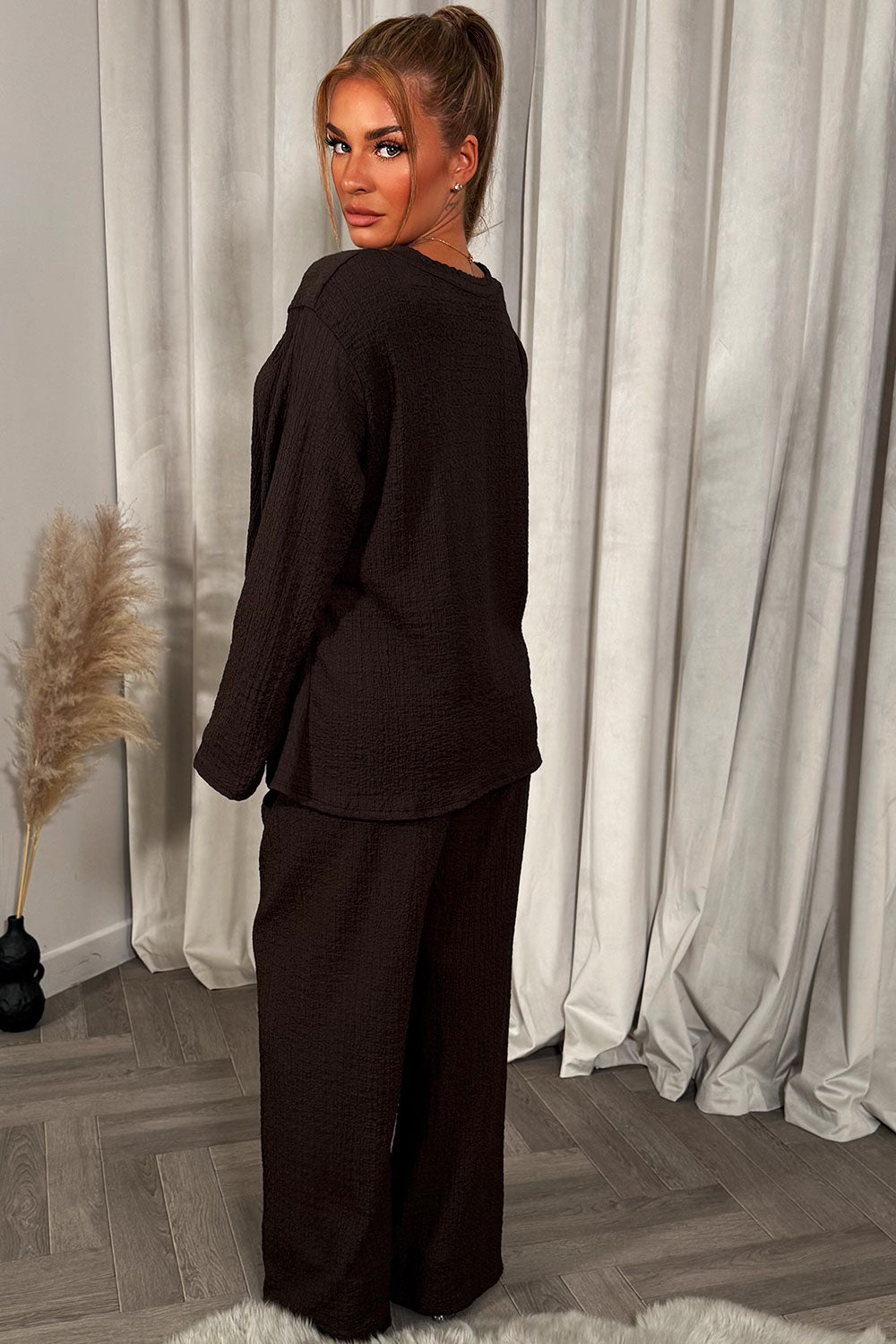 womens christmas party outfit