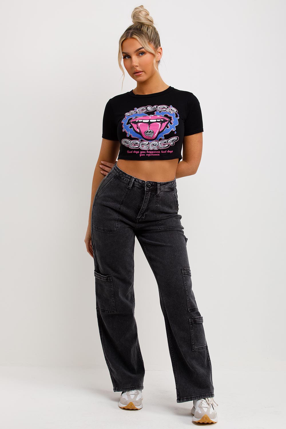 womens black crop t shirt with lips and never regret slogan