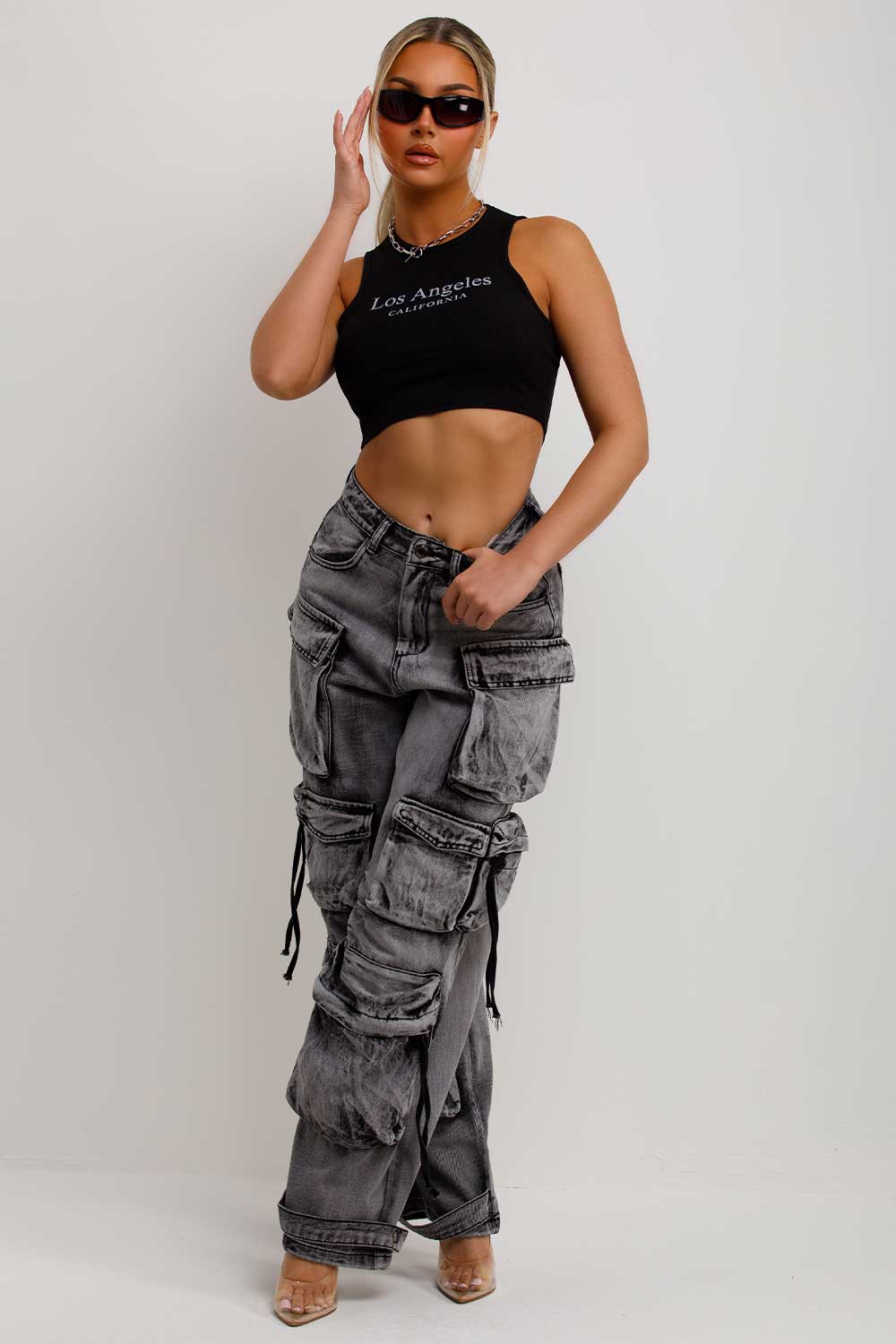 womens wide leg cargo jeans with pockets