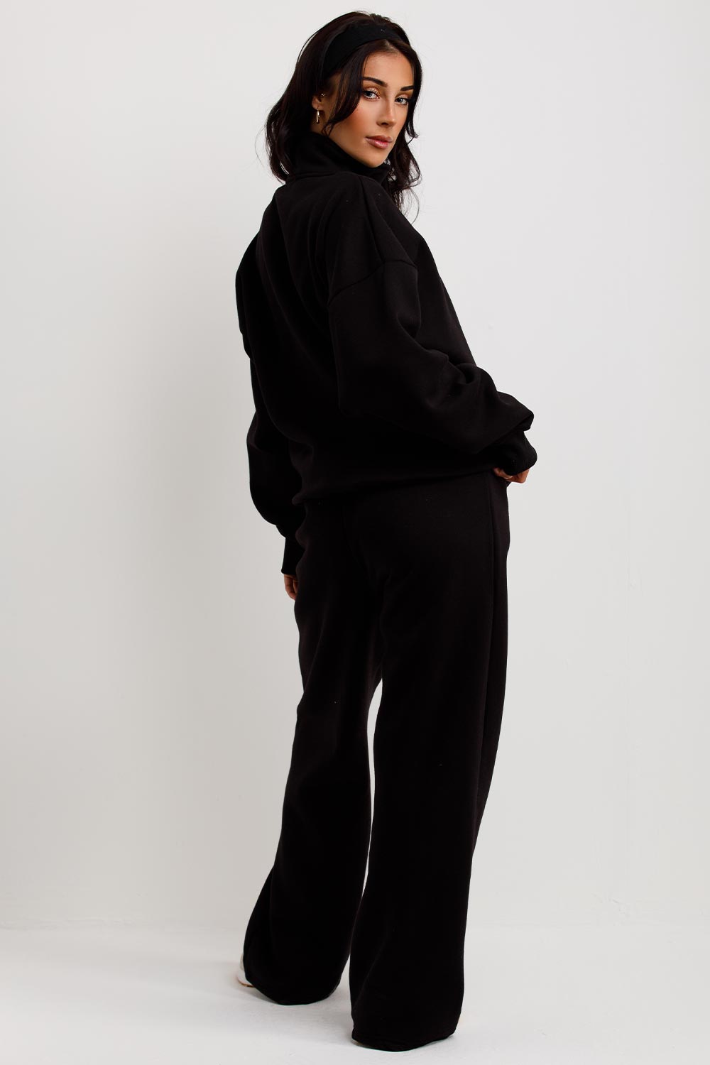 womens joggers and half zip sweatshirt tracksuit lounge set black