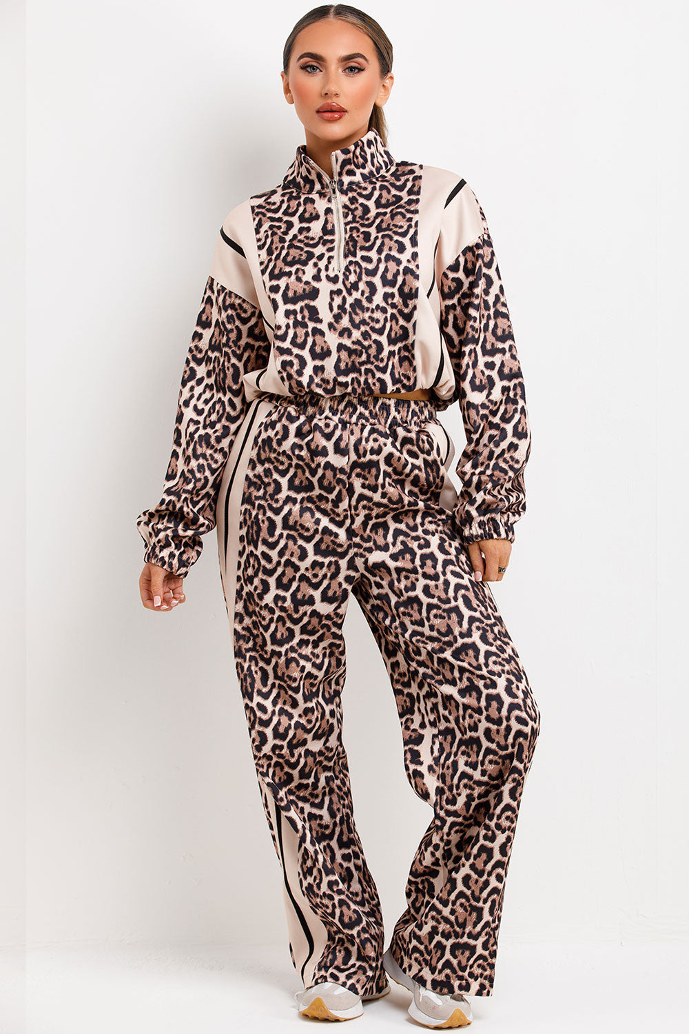 womens leopard print half zip sweatshirt and joggers tracksuit co ord loungewear