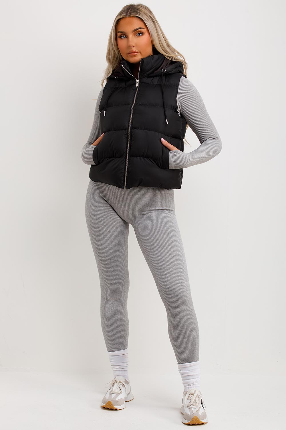 womens black puffer gilet