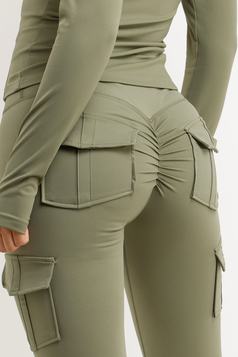 womens zip up sports jacket and ruched scrunch bum leggings two piece set