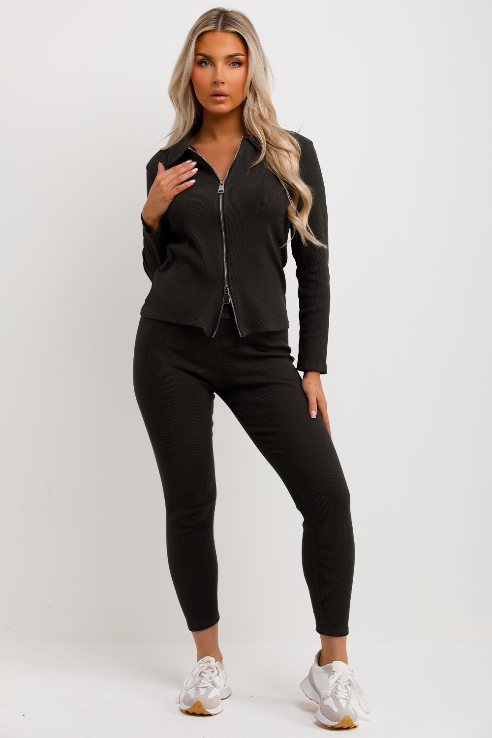 rib loungewear set with double zip font