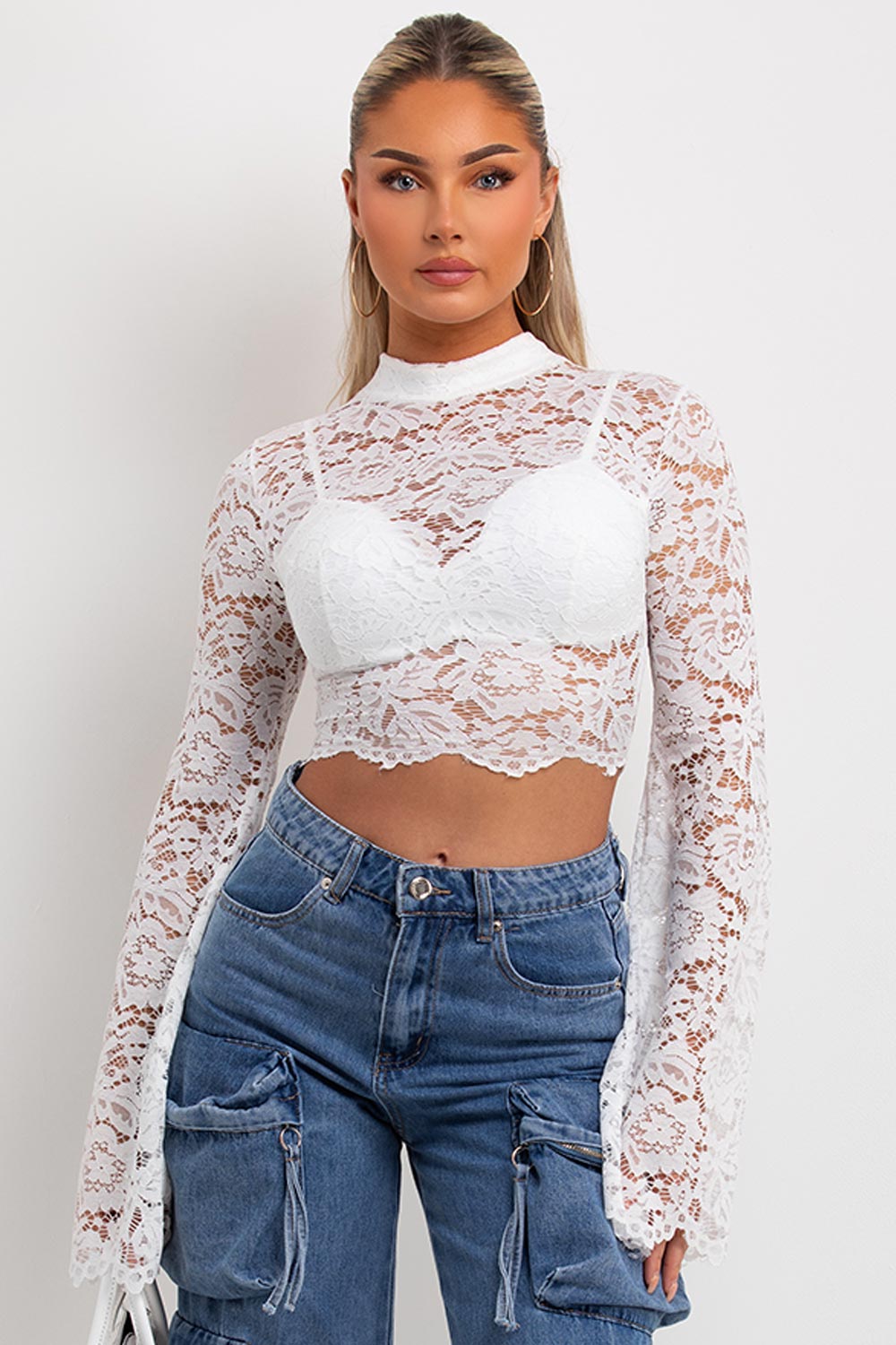 white long sleeve lace top going out summer holiday outfit