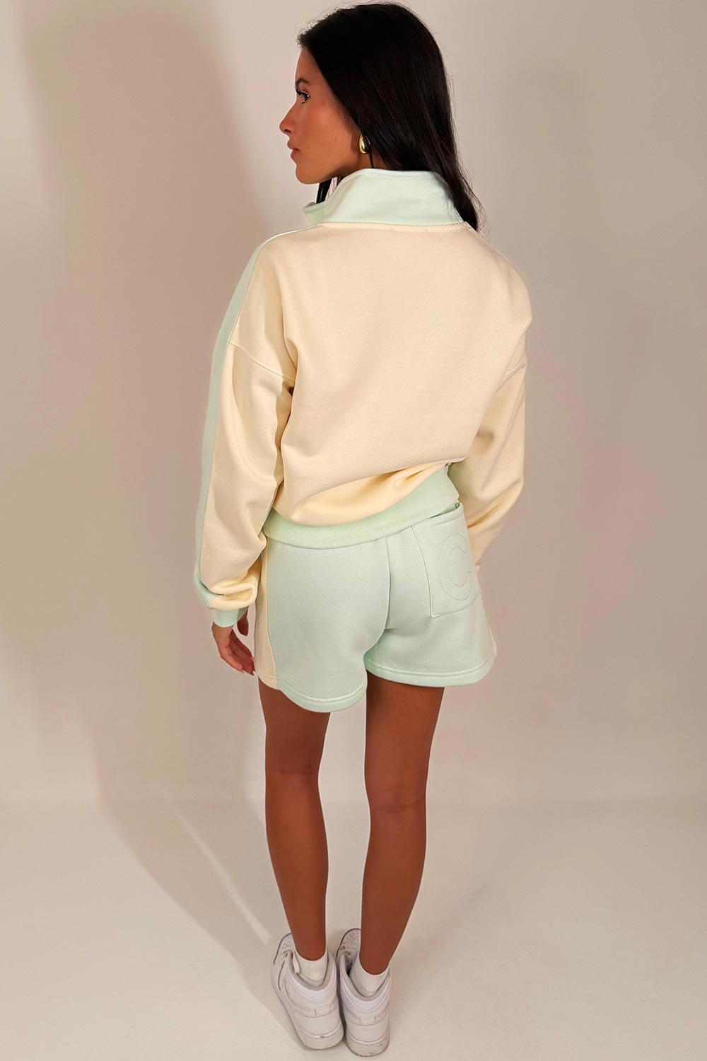 zara womens shorts tracksuit airport outfit uk