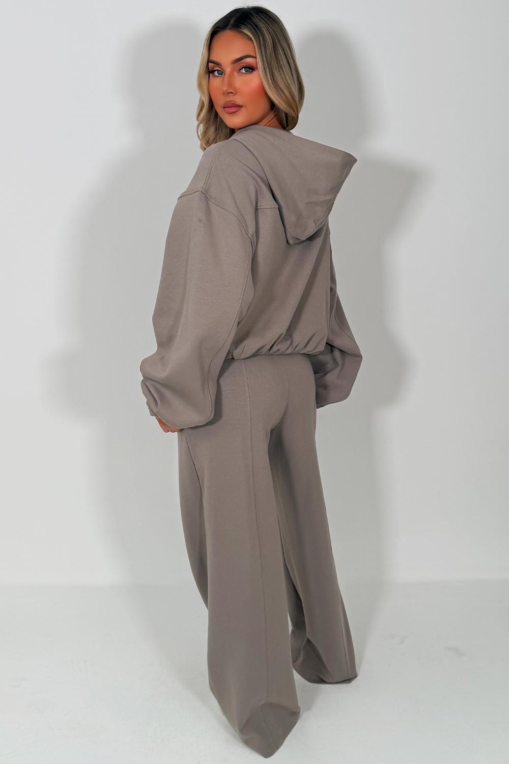 zara womens dove grey soft bomber jacket with zip elasticated hem and joggers tracksuit set airport outfit uk