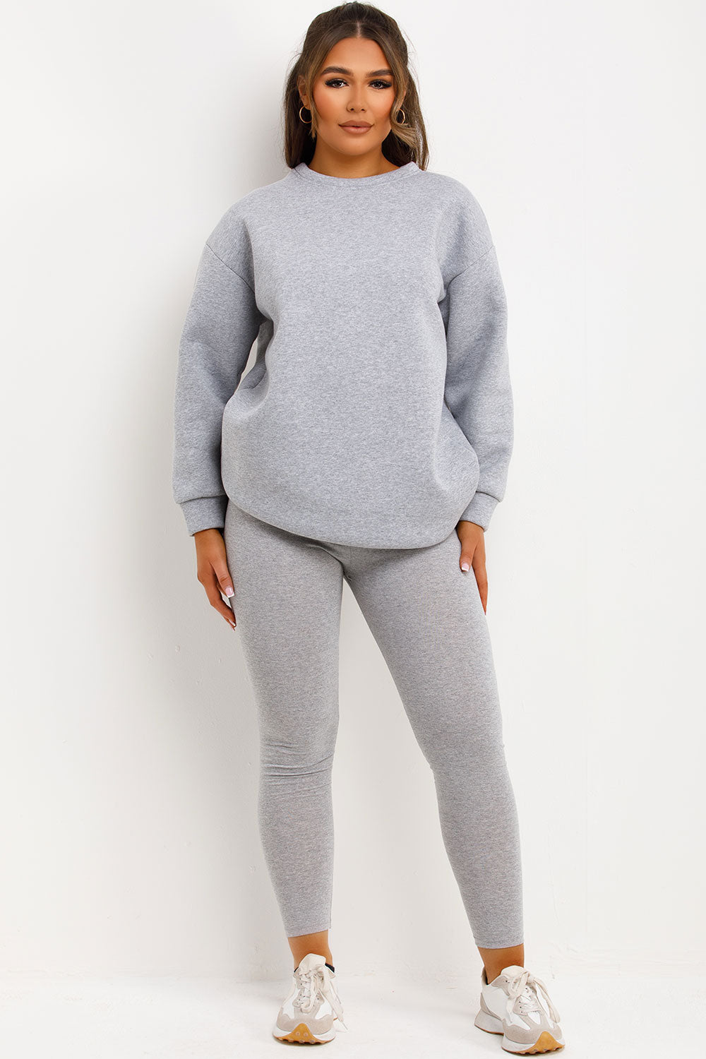 grey two piece loungewear set matching sweatshirt and leggings co ord airport outfit