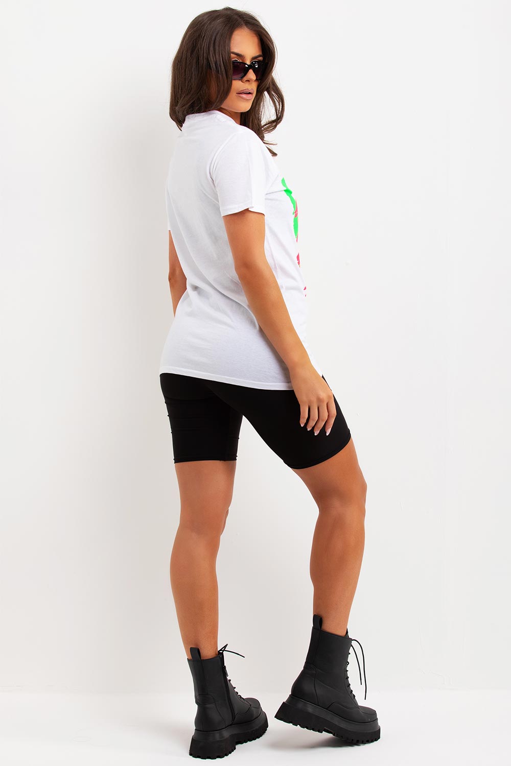 white t shirt womens