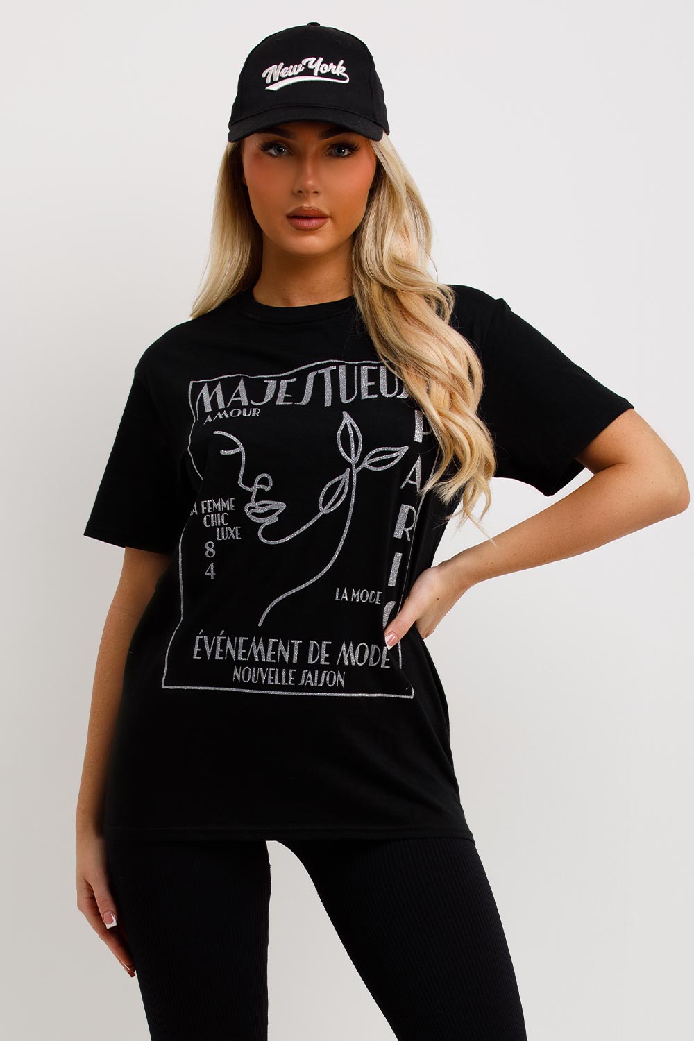 womens black t shirt with la mode graphics