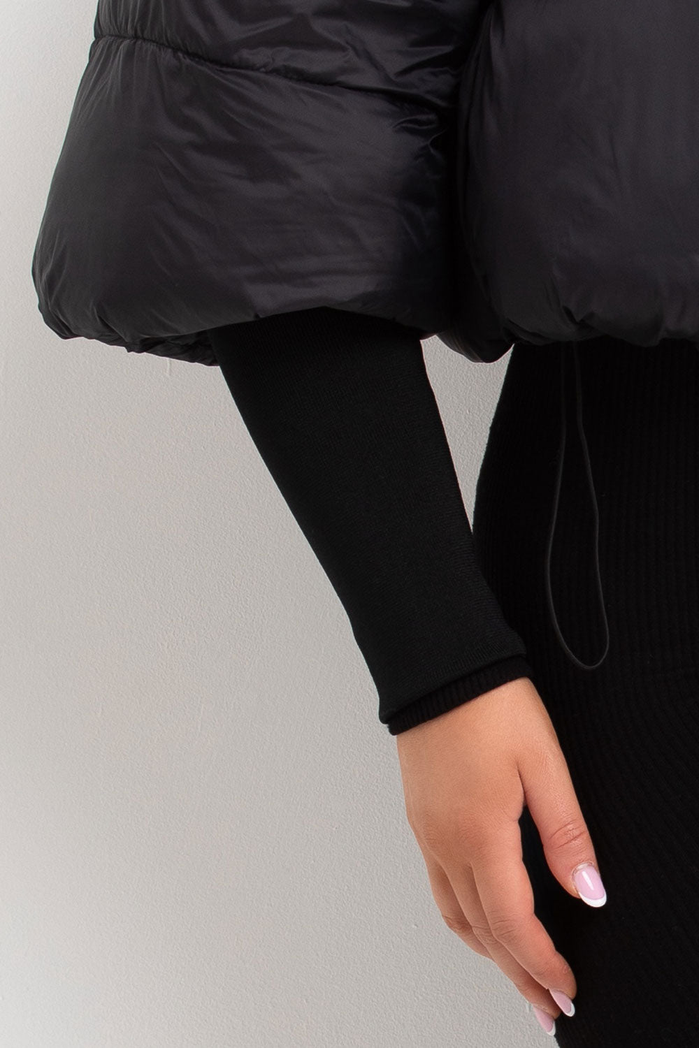 black padded puffer jacket with faux fur collar styledup