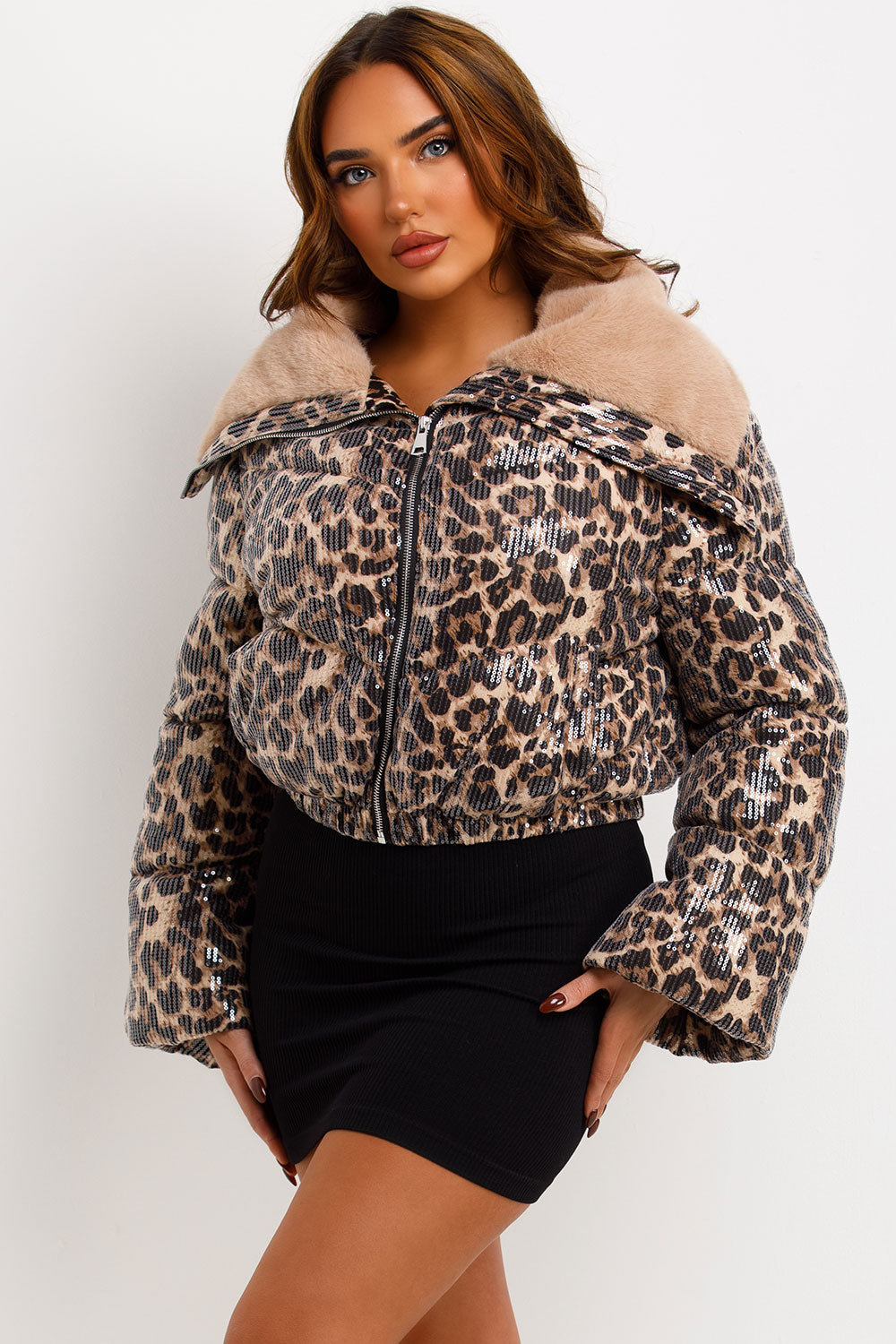 faux fur collar puffer jacket in leopard print for womens