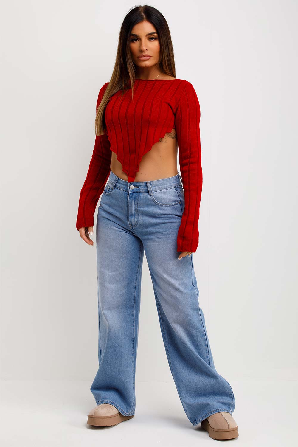 crop knitted jumper with long sleeves and dip hem