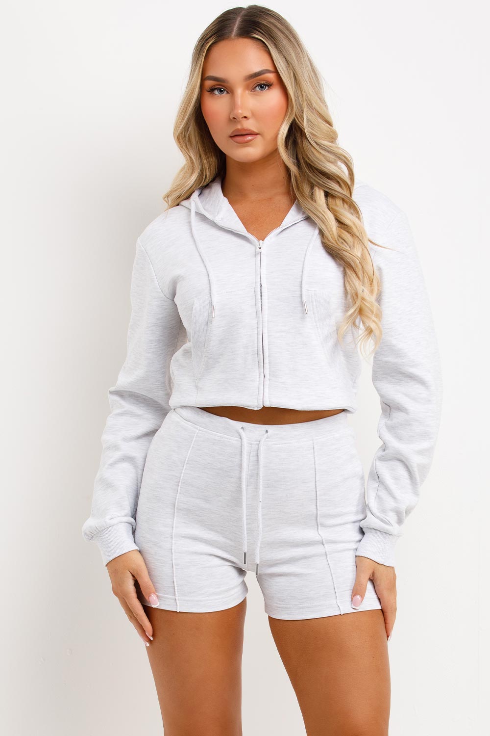 zara womens shorts and crop sweatshirt with hood two piece loungewear set sale crop tracksuit