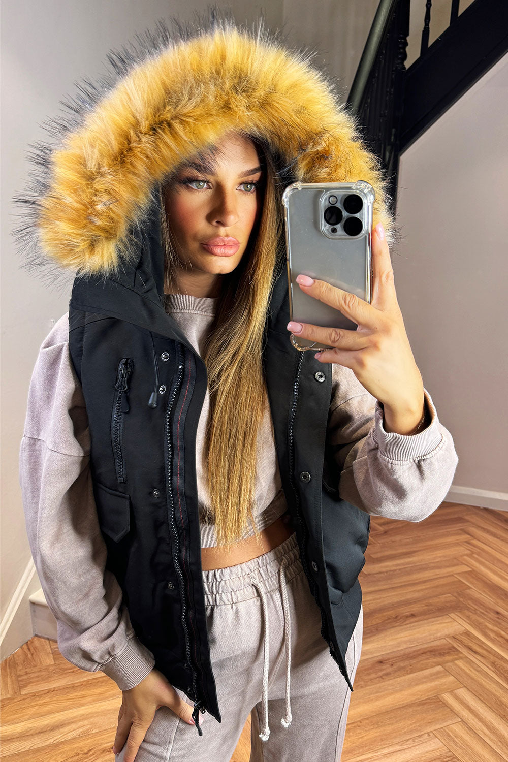 canada goose womens bomber sleeveless jacket with fur hood sale