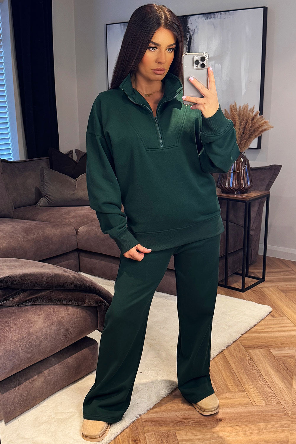 half zip sweatshirt and joggers loungewear set airport outfit